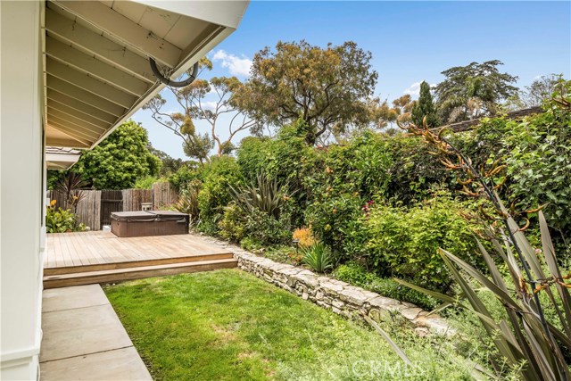 801 Via Coronel, Palos Verdes Estates, California 90274, 3 Bedrooms Bedrooms, ,2 BathroomsBathrooms,Residential,Sold,Via Coronel,PV19166393