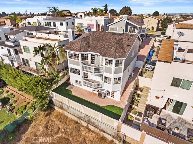 1924 Gates Avenue, Redondo Beach, California 90278, 4 Bedrooms Bedrooms, ,2 BathroomsBathrooms,Residential,Sold,Gates,PV20227378