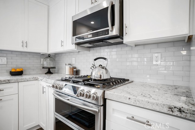 1808 Rockefeller Lane, Redondo Beach, California 90278, 3 Bedrooms Bedrooms, ,2 BathroomsBathrooms,Residential,Sold,Rockefeller,SB18082595