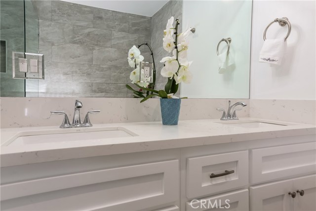 5702 Whitecliff Drive, Rancho Palos Verdes, California 90275, 4 Bedrooms Bedrooms, ,2 BathroomsBathrooms,Residential,Sold,Whitecliff,SB18180855