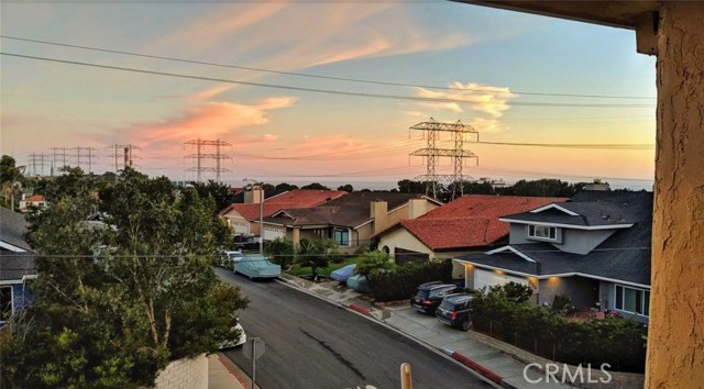 2 Bed Home for Sale in El Segundo, California