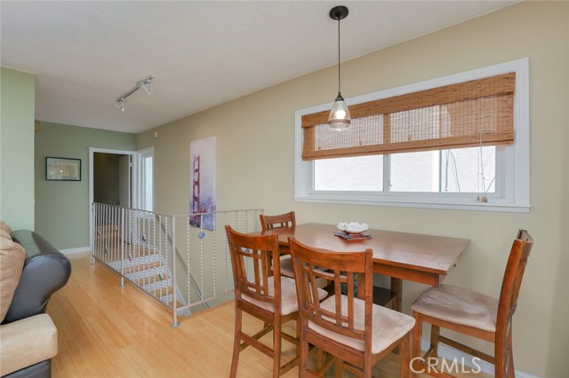 1723 Stanford Avenue, Redondo Beach, California 90278, 3 Bedrooms Bedrooms, ,2 BathroomsBathrooms,Residential,Sold,Stanford,SB19044326
