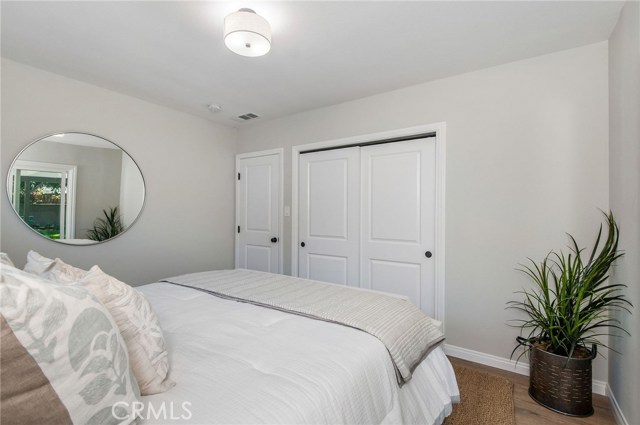 1012 Rosecrans Avenue, Manhattan Beach, California 90266, 3 Bedrooms Bedrooms, ,1 BathroomBathrooms,Residential,Sold,Rosecrans,SB20083912