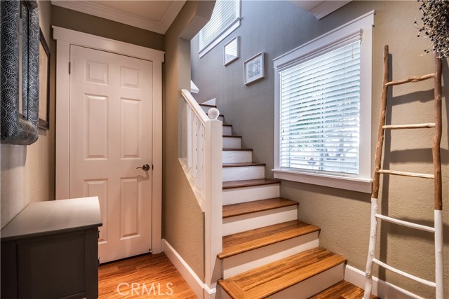 211 Helberta Avenue, Redondo Beach, California 90277, 2 Bedrooms Bedrooms, ,2 BathroomsBathrooms,Residential,Sold,Helberta,SB19015019