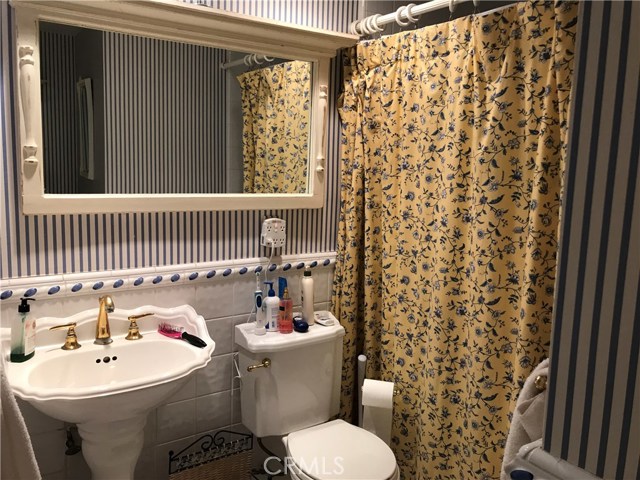 37 Oaktree Lane, Rolling Hills Estates, California 90274, 2 Bedrooms Bedrooms, ,3 BathroomsBathrooms,Residential,Sold,Oaktree,PV17081365