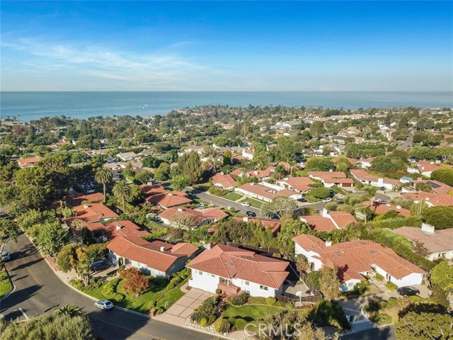 1033 Via Zumaya, Palos Verdes Estates, California 90274, 3 Bedrooms Bedrooms, ,3 BathroomsBathrooms,Residential,Sold,Via Zumaya,PV20225368