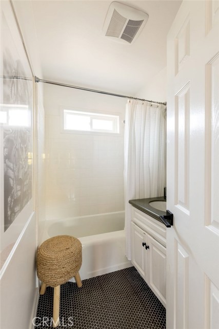 3617 Elm Avenue, Manhattan Beach, California 90266, 3 Bedrooms Bedrooms, ,2 BathroomsBathrooms,Residential,Sold,Elm,SB20086428