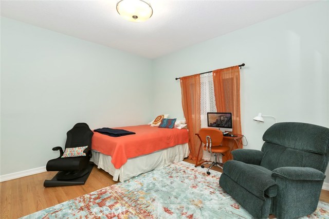 429 Bayview Drive, Hermosa Beach, California 90254, 3 Bedrooms Bedrooms, ,3 BathroomsBathrooms,Residential,Sold,Bayview,SB18034474