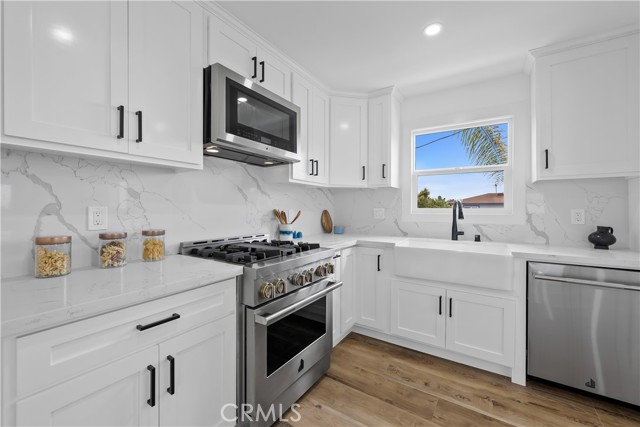 2406 Ripley Avenue, Redondo Beach, California 90278, 3 Bedrooms Bedrooms, ,2 BathroomsBathrooms,Residential,Sold,Ripley,SB21143037