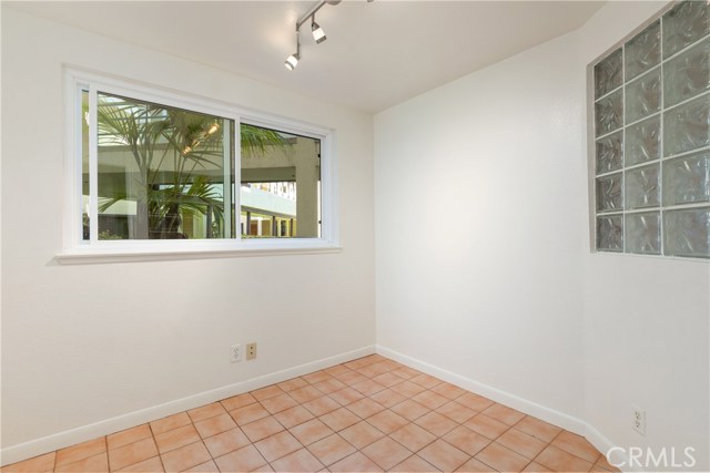 Eating area in kitchen - or can be terrific office area.