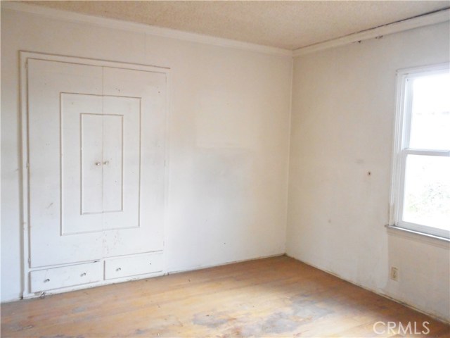 3 Bed Home for Sale in Compton, California