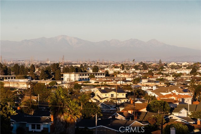 Unobstructed city view from the top floor