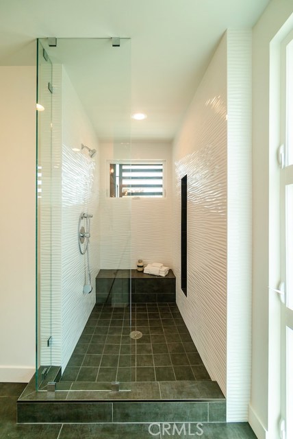 
Beautiful Roca calypso blanco sublime tiles in master shower