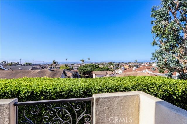 2012 Grant Avenue, Redondo Beach, California 90278, 4 Bedrooms Bedrooms, ,3 BathroomsBathrooms,Residential,Sold,Grant,PW21133997