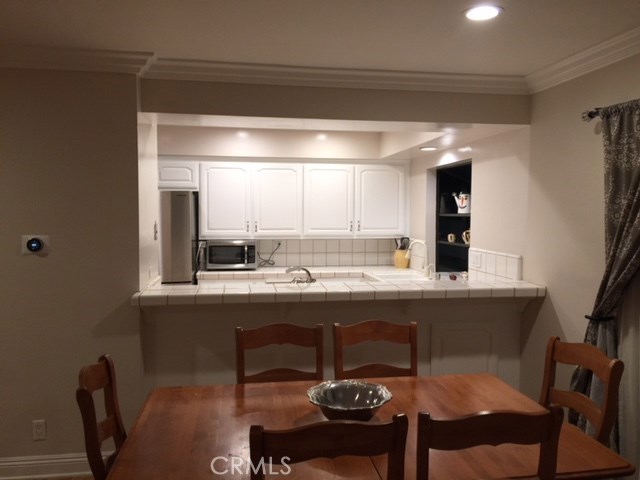 27612 Tarrasa Drive, Rancho Palos Verdes, California 90275, 4 Bedrooms Bedrooms, ,3 BathroomsBathrooms,Residential,Sold,Tarrasa,SB17245146