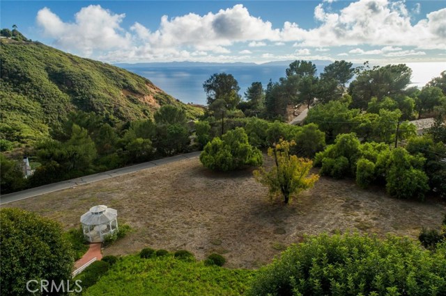 70 Portuguese Bend Road, Rolling Hills, California 90274, 4 Bedrooms Bedrooms, ,3 BathroomsBathrooms,Residential,Sold,Portuguese Bend,PV20238048