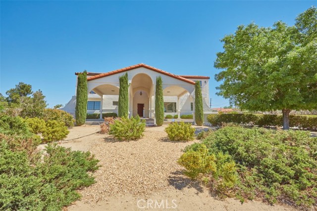 18760 Otomian Road,Apple Valley,CA 92307, USA