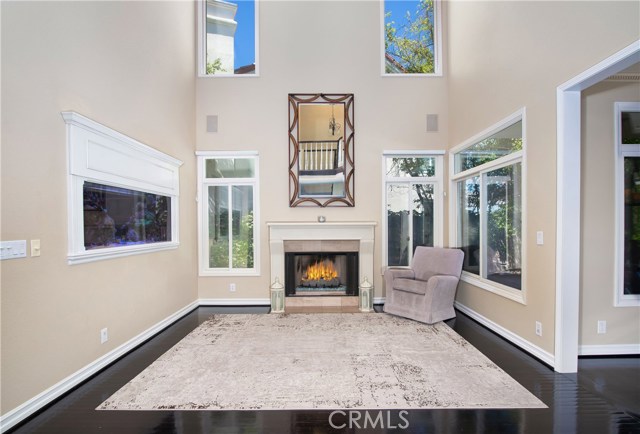 4 Bed Home for Sale in Calabasas, California