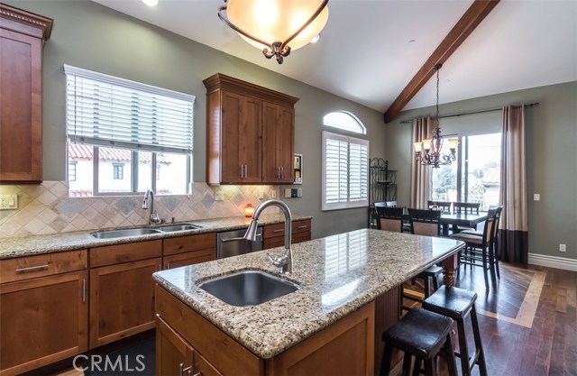 2104 Rindge Lane, Redondo Beach, California 90278, 4 Bedrooms Bedrooms, ,3 BathroomsBathrooms,Residential,Sold,Rindge,PV17261981