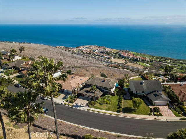 3250 Seaclaire Drive, Rancho Palos Verdes, California 90275, 4 Bedrooms Bedrooms, ,1 BathroomBathrooms,Residential,Sold,Seaclaire,PV18162032