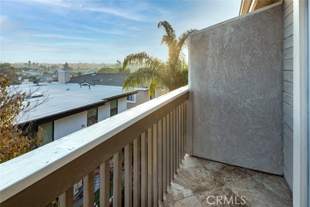 1920 Voorhees Avenue, Redondo Beach, California 90278, 3 Bedrooms Bedrooms, ,2 BathroomsBathrooms,Residential,Sold,Voorhees,SB20233656