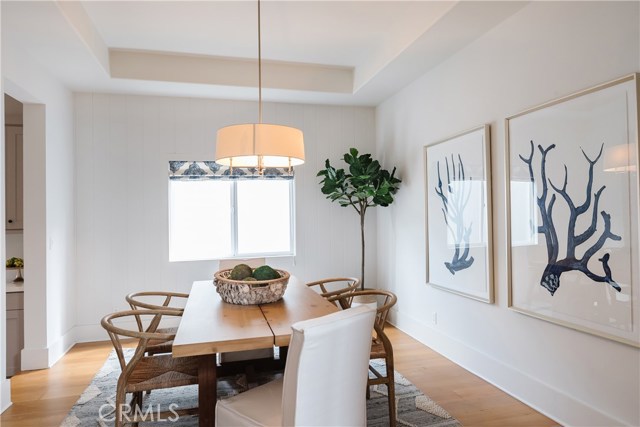 653 26th Street, Manhattan Beach, California 90266, 5 Bedrooms Bedrooms, ,3 BathroomsBathrooms,Residential,Sold,26th,SB20212794