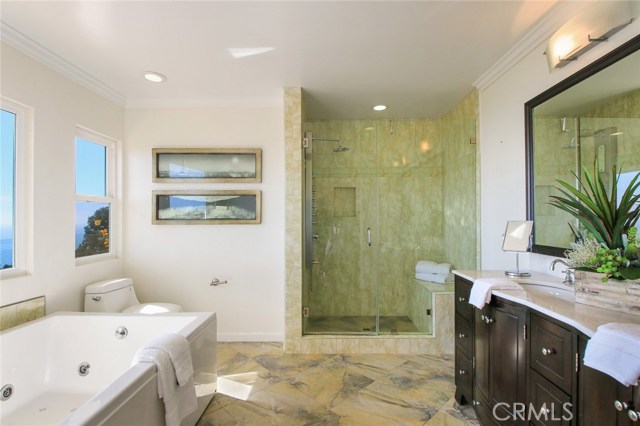 7229 Crest Rd, Rancho Palos Verdes, California 90275, 3 Bedrooms Bedrooms, ,3 BathroomsBathrooms,Residential,Sold,Crest Rd,WS17210556