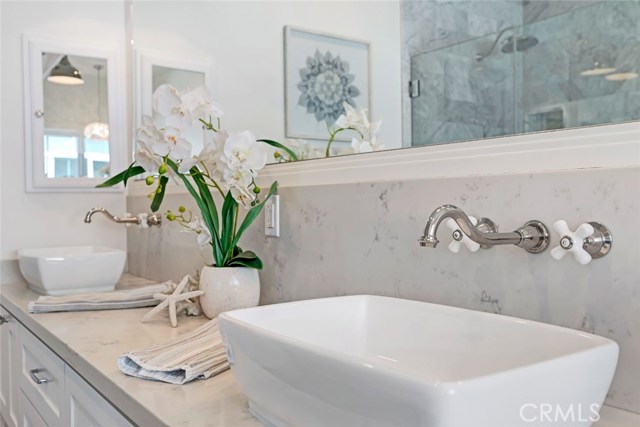 2115 Robinson Street, Redondo Beach, California 90278, 3 Bedrooms Bedrooms, ,2 BathroomsBathrooms,Residential,Sold,Robinson,IN18246966