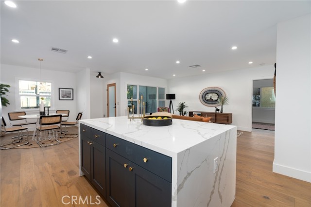 4 Bed Home for Sale in Silver Lake, California