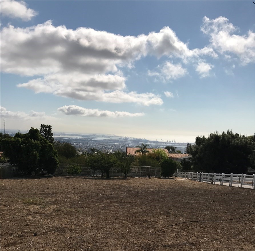 Upper Lot included with Ocean Harbor City Views!