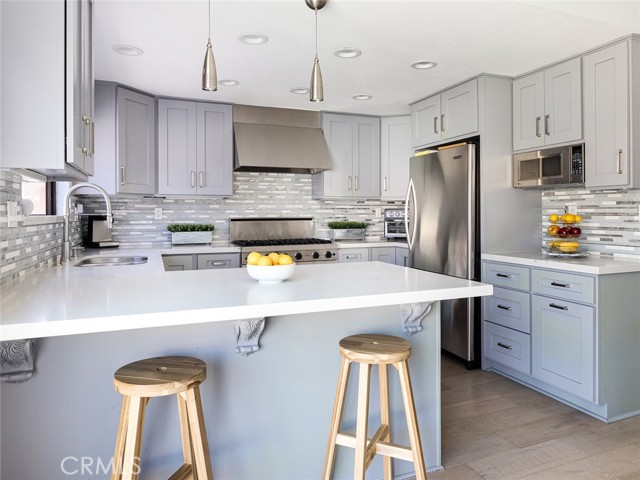 2009 Morgan Lane, Redondo Beach, California 90278, 3 Bedrooms Bedrooms, ,2 BathroomsBathrooms,Residential,Sold,Morgan,SB21073408