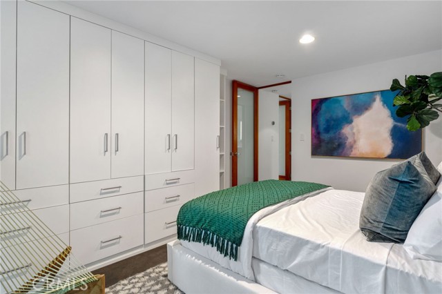 464 34th Street, Manhattan Beach, California 90266, 4 Bedrooms Bedrooms, ,3 BathroomsBathrooms,Residential,Sold,34th,SB21028091