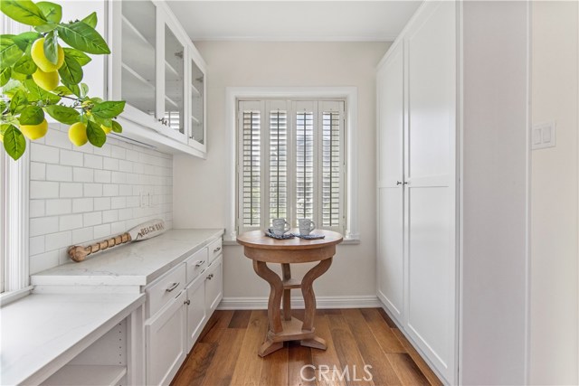 329 4th Street, Manhattan Beach, California 90266, 3 Bedrooms Bedrooms, ,2 BathroomsBathrooms,Residential,Sold,4th,SB20090773