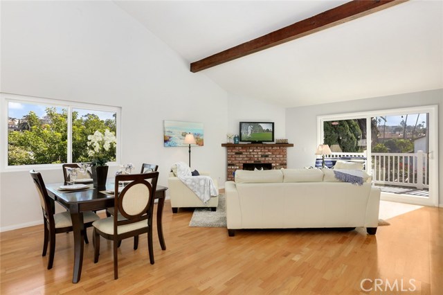 710 Guadalupe Avenue, Redondo Beach, California 90277, 2 Bedrooms Bedrooms, ,1 BathroomBathrooms,Residential,Sold,Guadalupe,SB18012304