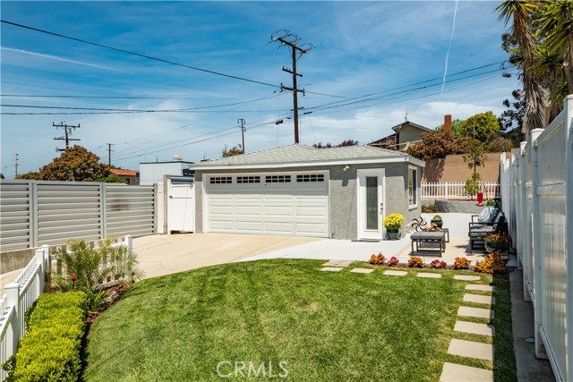 1029 Avenue A, Redondo Beach, California 90277, 3 Bedrooms Bedrooms, ,2 BathroomsBathrooms,Residential,Sold,Avenue A,SB21089960