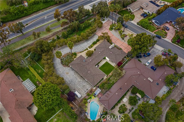 2 Branding Iron Lane, Rolling Hills Estates, California 90274, 4 Bedrooms Bedrooms, ,5 BathroomsBathrooms,Residential,Sold,Branding Iron,PV20092769