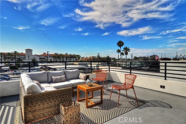 203ea949-8841-4863-960c-16a0dd22df5a 312 3rd Street, Huntington Beach, CA 92648 <span style='background-color:transparent;padding:0px;'><small><i> </i></small></span>