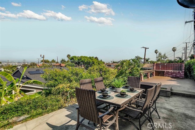 29679 Enrose Avenue, Rancho Palos Verdes, California 90275, 3 Bedrooms Bedrooms, ,2 BathroomsBathrooms,Residential,Sold,Enrose,PV19174567