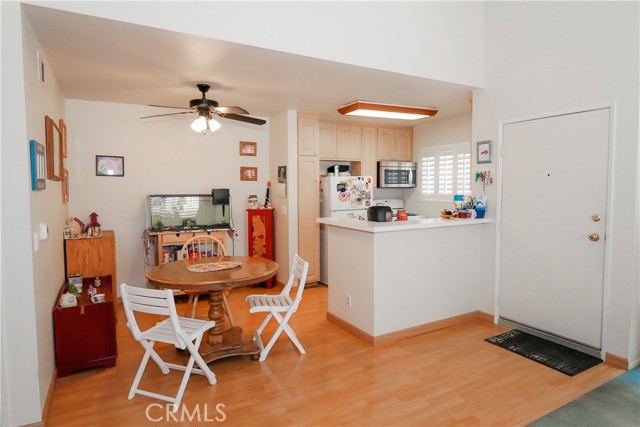 2 Bed Home for Sale in Newhall, California