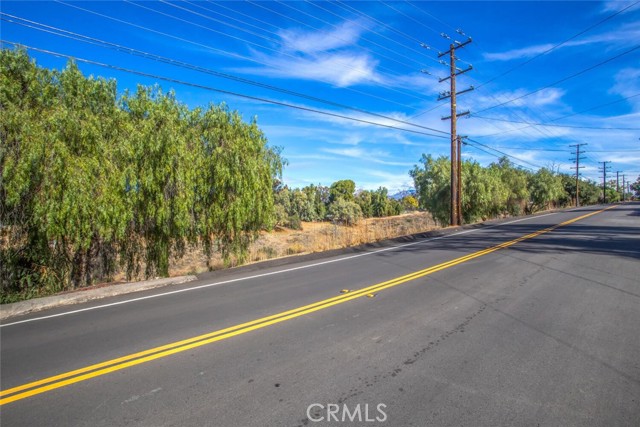 Detail Gallery Image 10 of 18 For 724 W Sunset Dr, Redlands,  CA 92373 - – Beds | – Baths