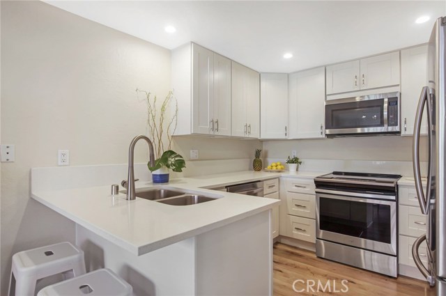61 Cresta Verde Drive, Rolling Hills Estates, California 90274, 2 Bedrooms Bedrooms, ,1 BathroomBathrooms,Residential,Sold,Cresta Verde,SB20038834