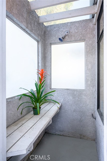 501 Green Lane, Redondo Beach, California 90278, 4 Bedrooms Bedrooms, ,2 BathroomsBathrooms,Residential,Sold,Green Lane,SB20035611