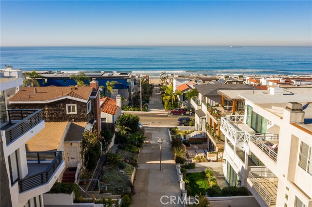 312 20th Street, Manhattan Beach, California 90266, 5 Bedrooms Bedrooms, ,4 BathroomsBathrooms,Residential,Sold,20th,SB21017923