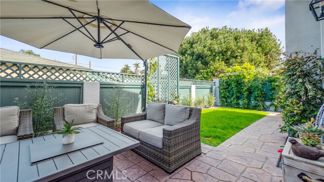 2607 Ripley Avenue, Redondo Beach, California 90278, 5 Bedrooms Bedrooms, ,2 BathroomsBathrooms,Residential,Sold,Ripley,SB19047828