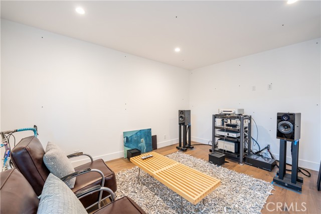 207bf10b 155c 49b9 Bb3c 833d4d6a52bc