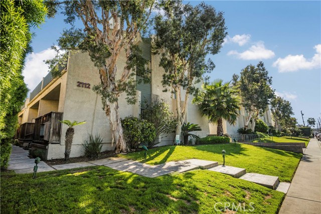 2112 Vanderbilt Lane, Redondo Beach, California 90278, 2 Bedrooms Bedrooms, ,3 BathroomsBathrooms,Residential,Sold,Vanderbilt,SB17089458