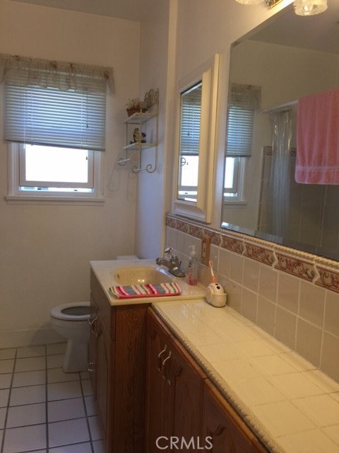 2112 Perry Avenue, Redondo Beach, California 90278, 3 Bedrooms Bedrooms, ,2 BathroomsBathrooms,Residential,Sold,Perry,SB17193729