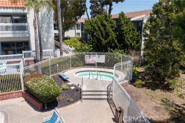 643 Prospect Avenue, Redondo Beach, California 90277, 2 Bedrooms Bedrooms, ,2 BathroomsBathrooms,Residential,Sold,Prospect,PW21143035