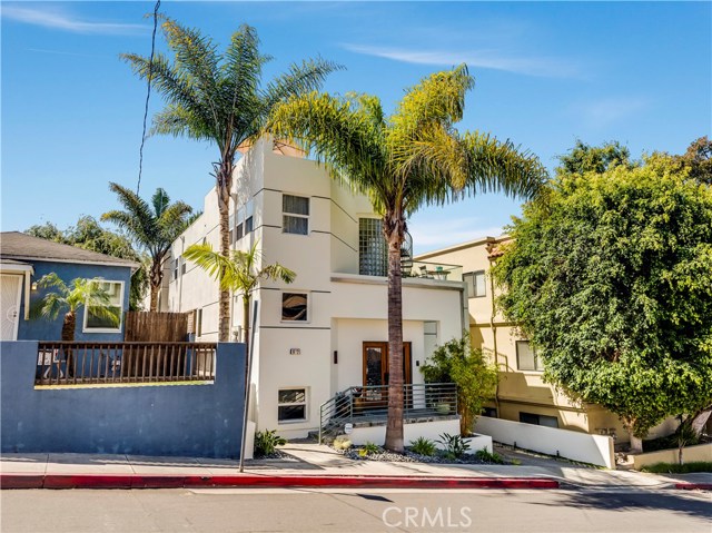 612 11th Street, Hermosa Beach, California 90254, 3 Bedrooms Bedrooms, ,3 BathroomsBathrooms,Residential,Sold,11th,PV17095598