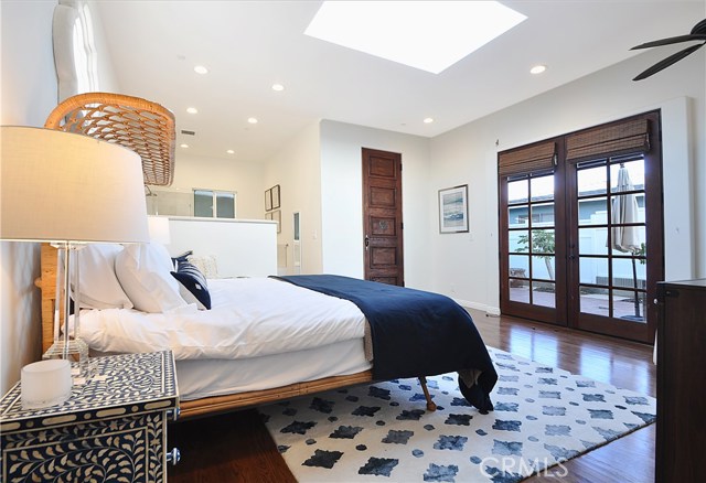 1019 Spencer Street, Redondo Beach, California 90277, 3 Bedrooms Bedrooms, ,2 BathroomsBathrooms,Residential,Sold,Spencer,SB18286232